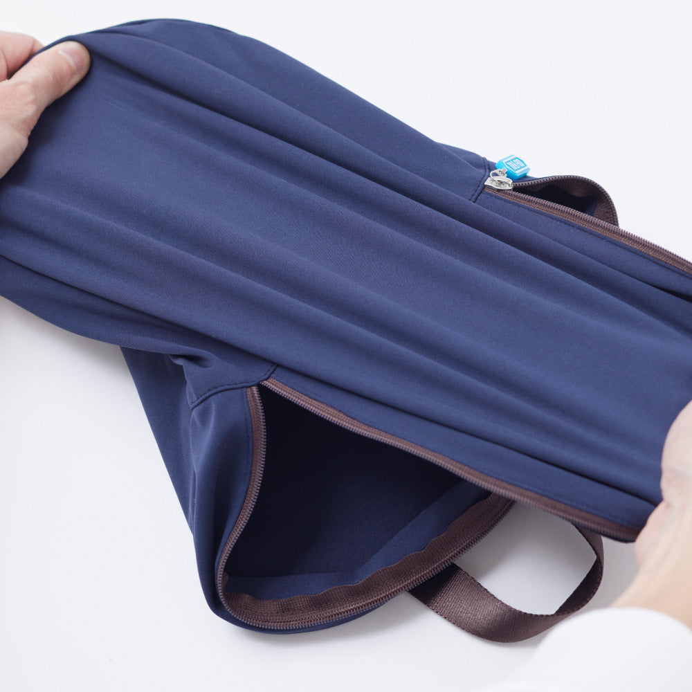 超ストレッチ素で撥水効果も