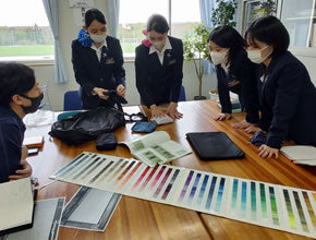 ファーストサンプル検討会 風景(1)