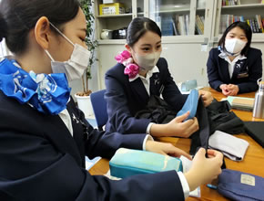 ファーストサンプル検討会 風景(1)