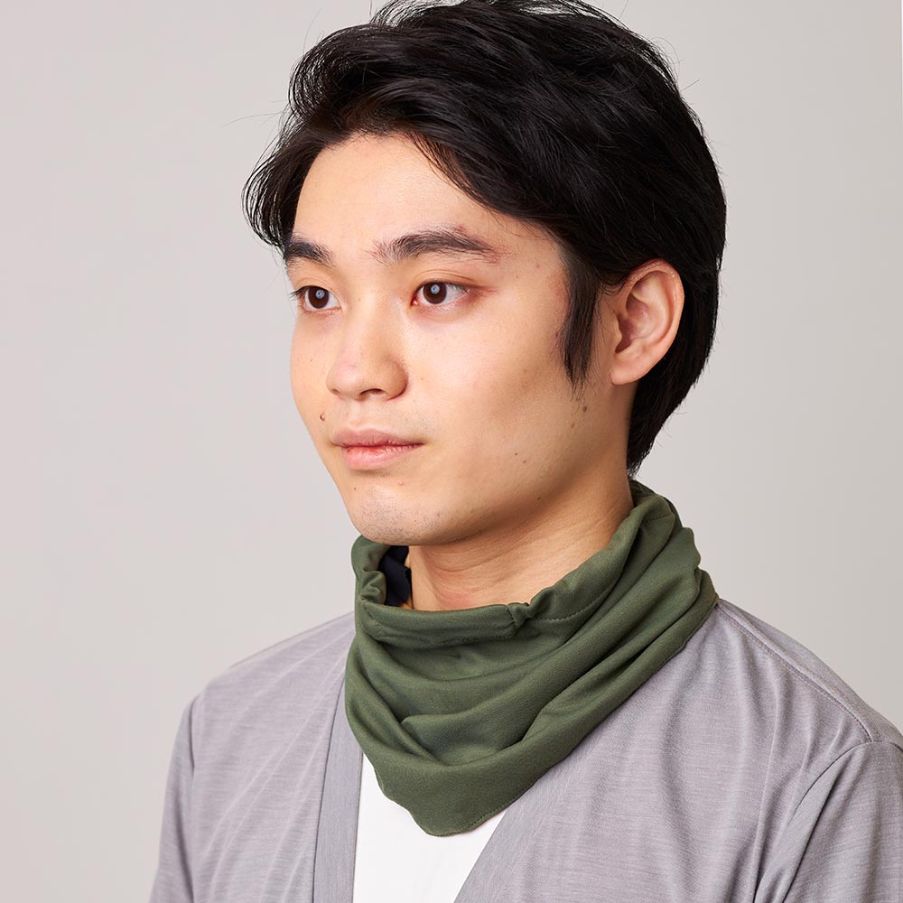 KHAKI着用 正面 (ネックウォーマー仕様)