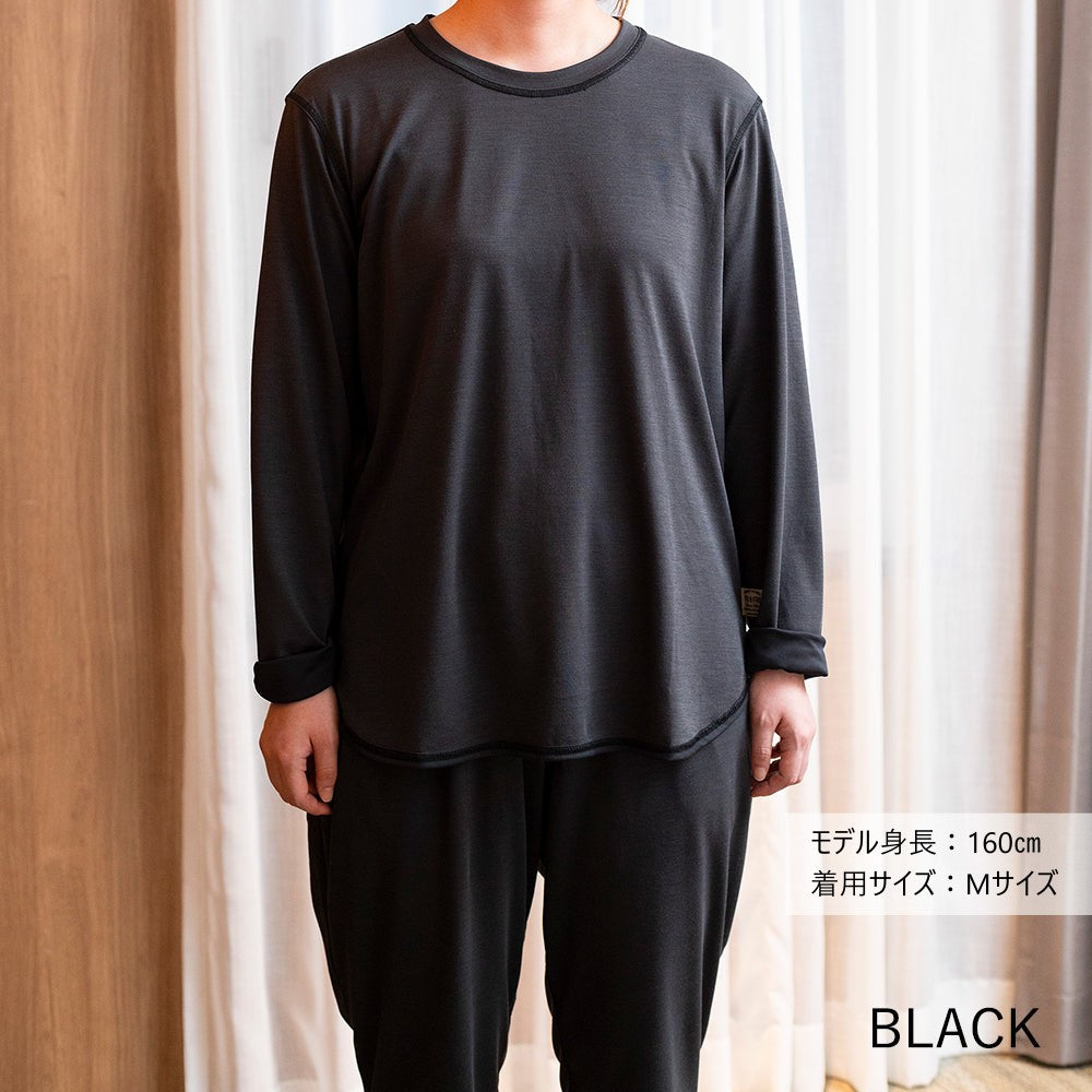 BLACK Mサイズ着用 (モデル女性:160㎝)