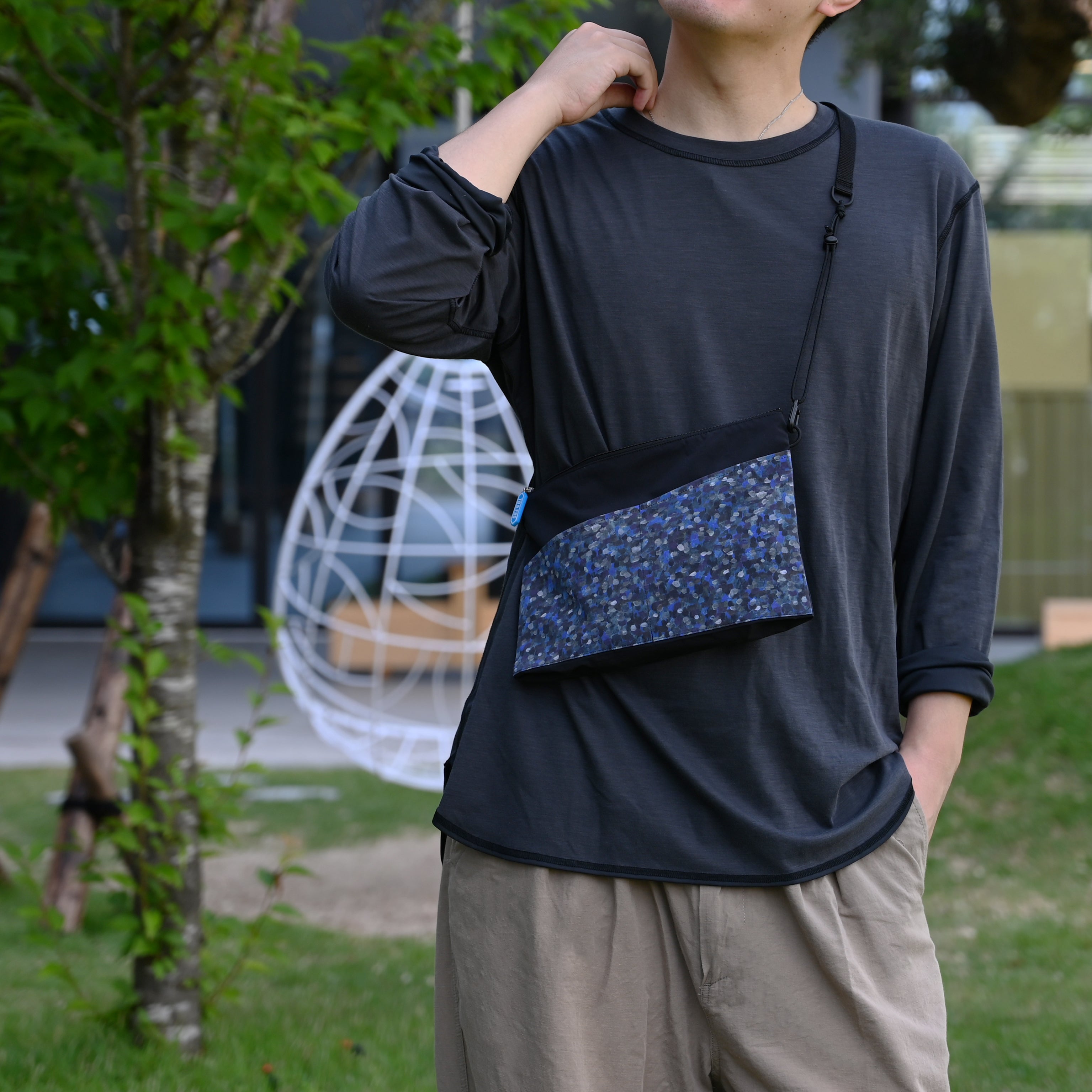 NAVY BLACK着用（モデル身長173㎝）
