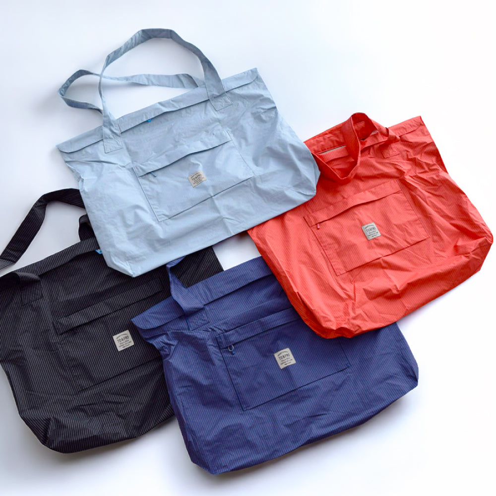 男女問わない4色展開