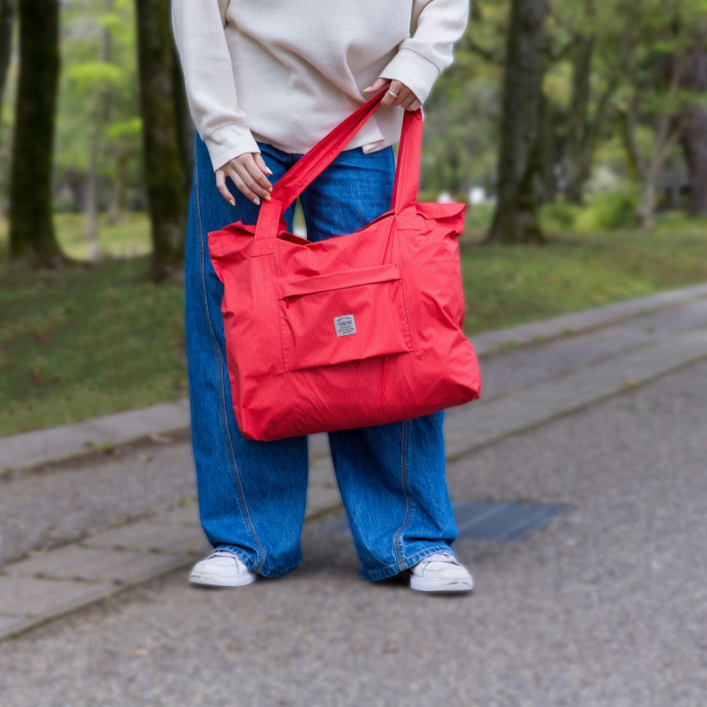 RED着用（モデル身長：156cm）