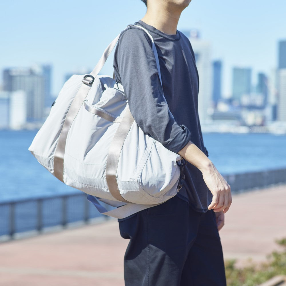 TO&FROのボストンバッグ