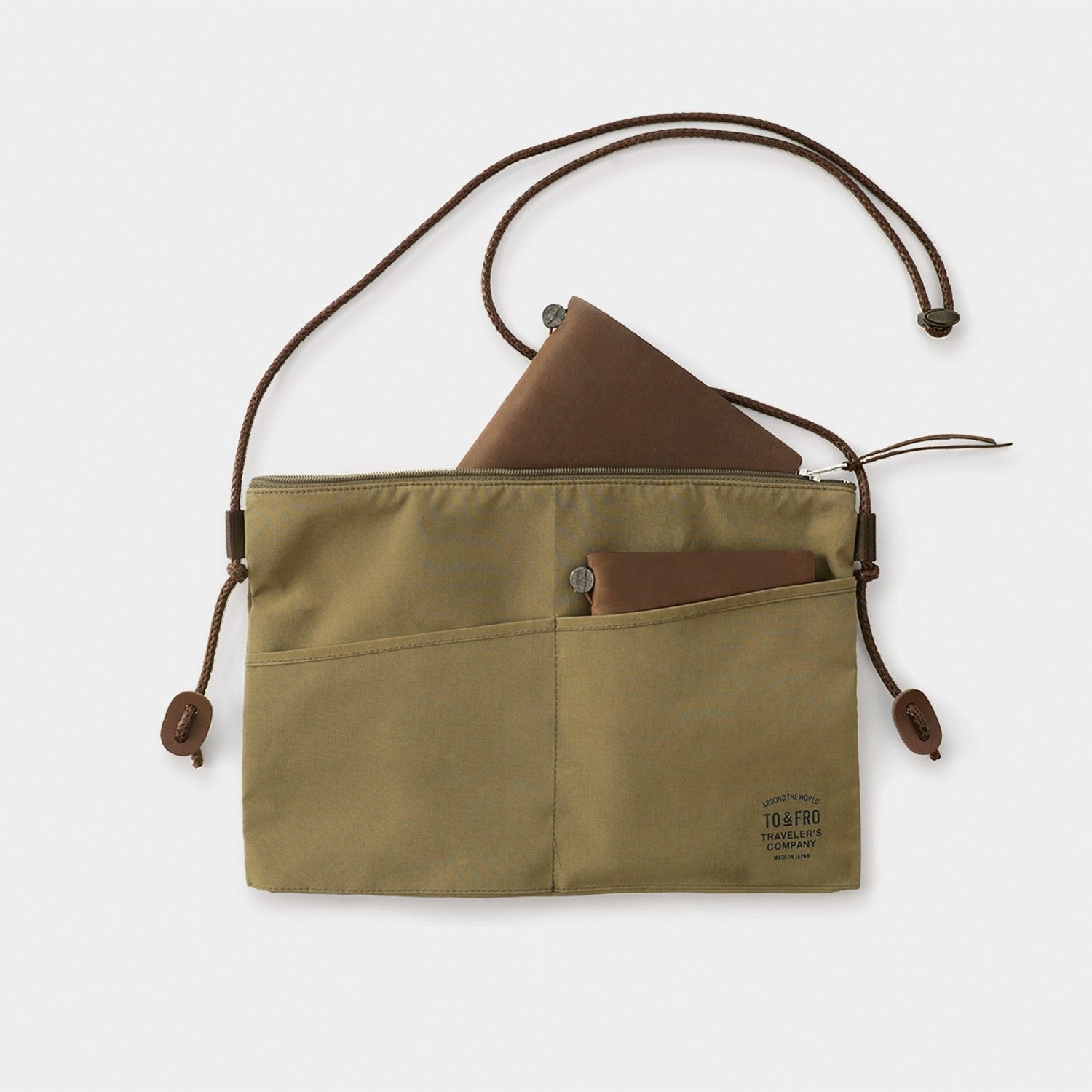 PACKABLEPOUCH -SQUARE-【TRAVELER'S COMPANY 